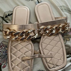Gold sandals w chain